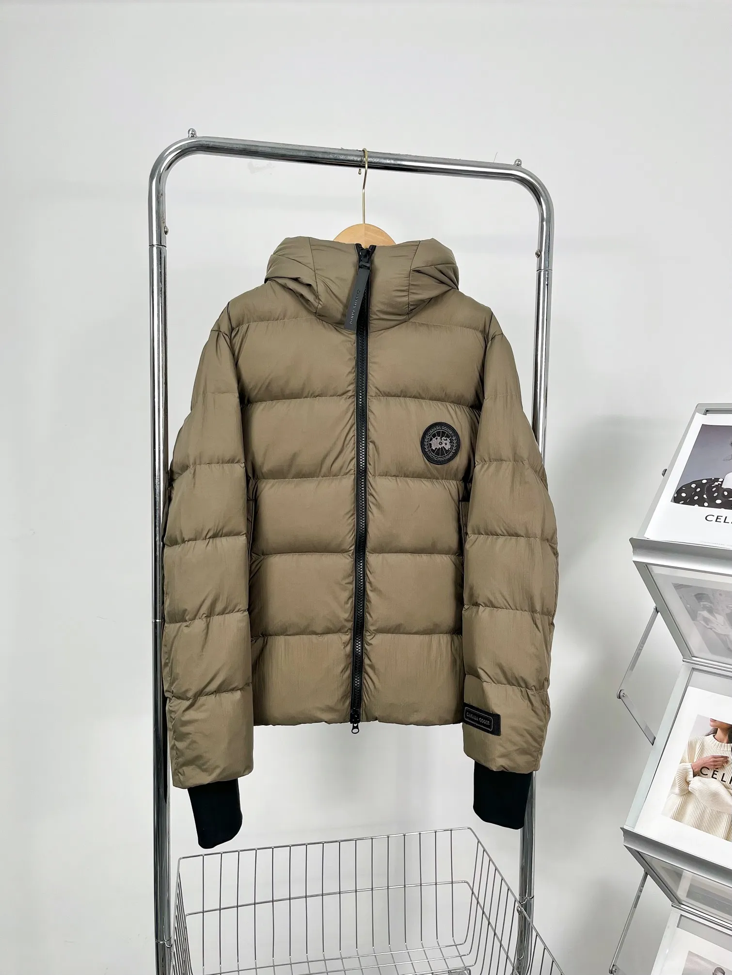 P940 Canada Goose Ouyang Nana second generation hooded down jacket Size: S-XXL